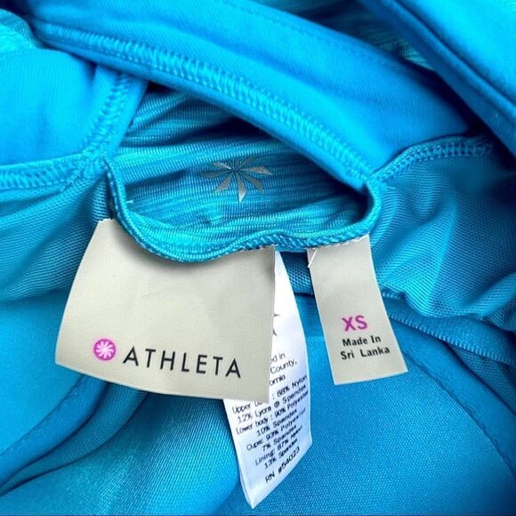 Athleta Stride Crunch and Punch Bra Tank (Blue) - Picture 9 of 11